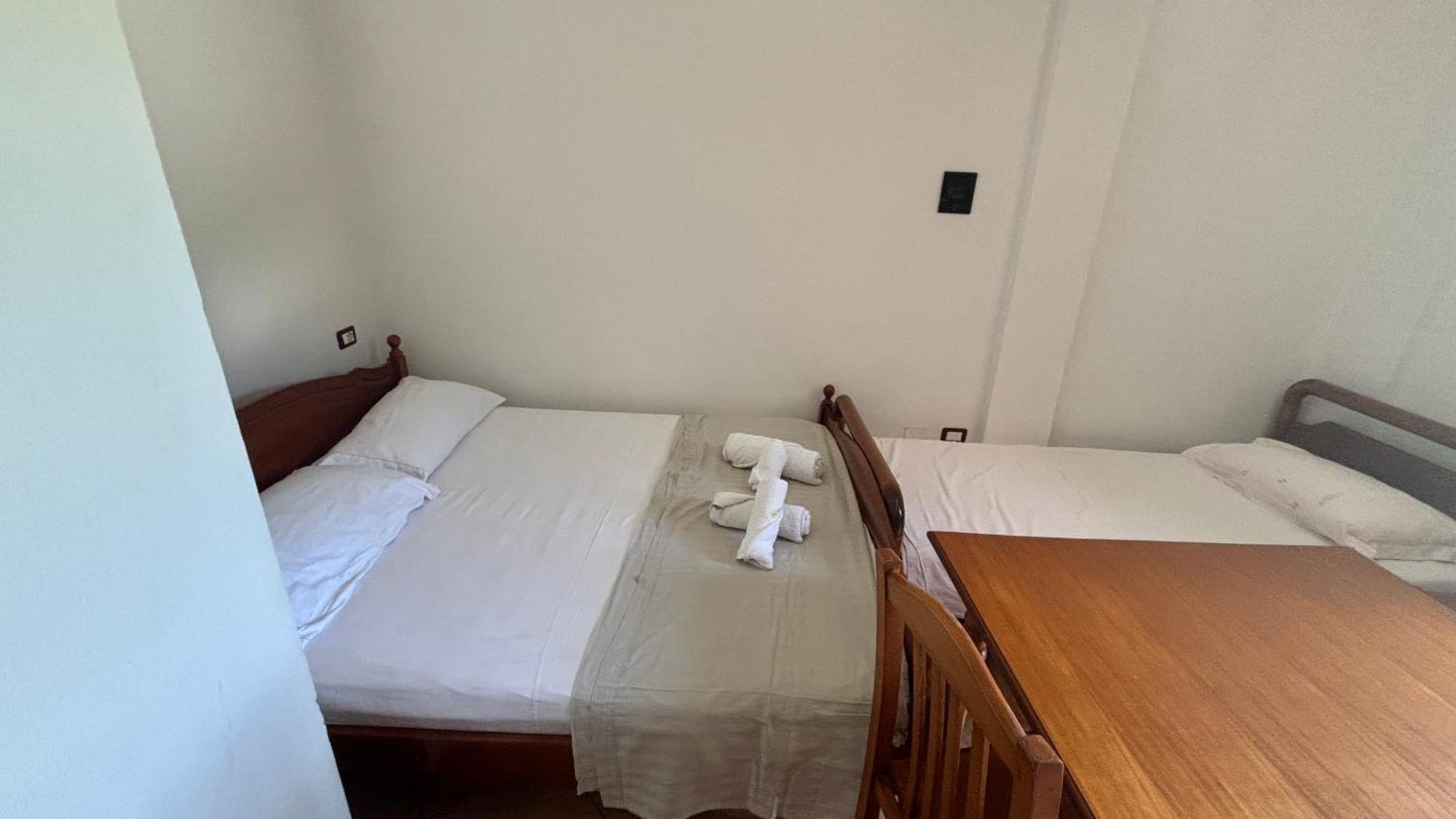 Besart Room Orikum Buitenkant foto